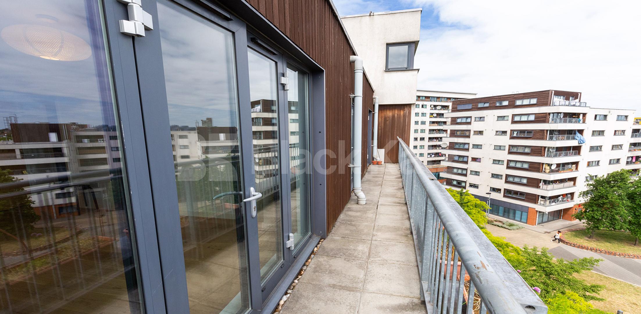 			NEW INSTRUCTION!, 2 Bedroom, 1 bath, 1 reception Apartment			 Caledonian Road N7, Caledonian Road / Lower Holloway